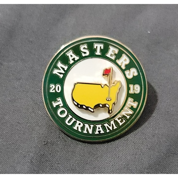 2019 Masters Commemorative Augusta National Golf Club 3D Lapel Pin - Picture 1 of 3